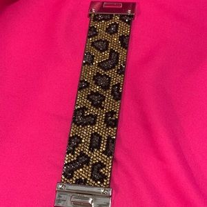 Buckle cuff bracelet